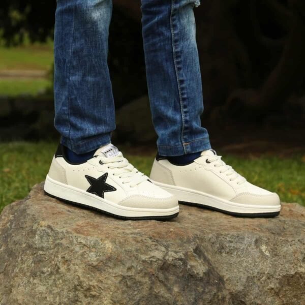 25cd20d2619cf1632f8cee20afcde9c6c3c67820 Chłopięce buty sportowe Sneakersy marki Shone