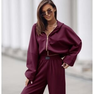 39df21d583da790c7a9472ccc724ad5bb5c2ebe4 Stylowy komplet dresowy z tencelu MIKKA – bordowy