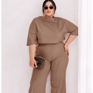 4f5d61037c95bb7cb750006a0c59d93dece4f563 Elegancki komplet PLUS SIZE ze spodniami JASIRA – cappuccino