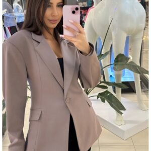 670ff96b6e5e611d8ce17a39c8435e1c33d05b90 Taliowana marynarka z wiskozy SINTIA – cappuccino