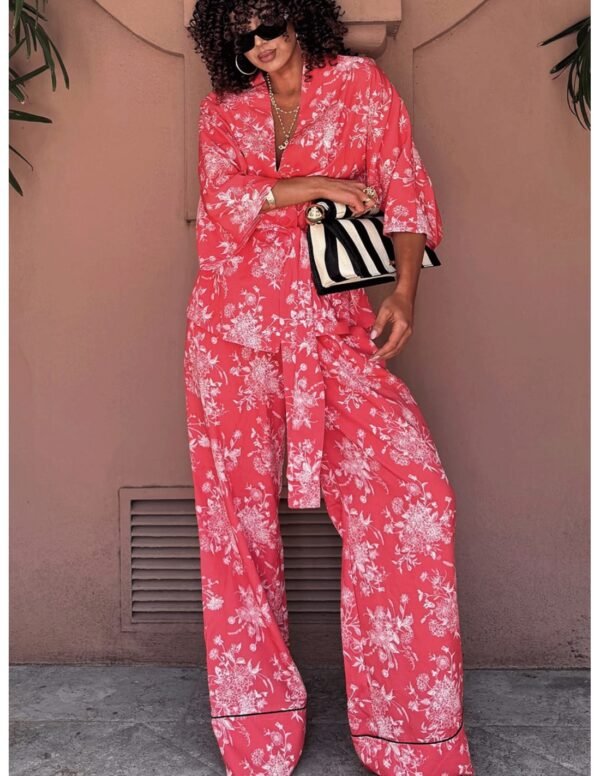 7fab3993a132acb7536380b13d93e9027b3ee20d Wiskozowy komplet koszula kimono i spodnie LARAH – wzór 3