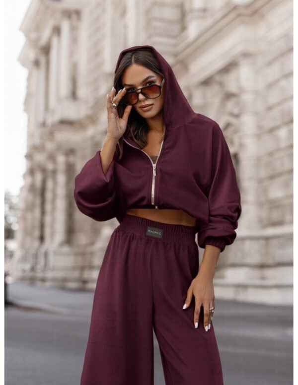 aef59f0c430d5906907e1566a05b7d7439a6028a Welurowy dres bluza i szerokie spodnie MAXIM – bordowy