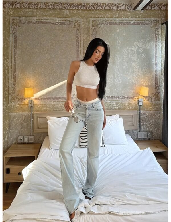 b0f7b3ebd1d86db4881c833d991583039edc97e8-2 Spodnie jeans z prostymi nogawkami STORN – jasny jeans