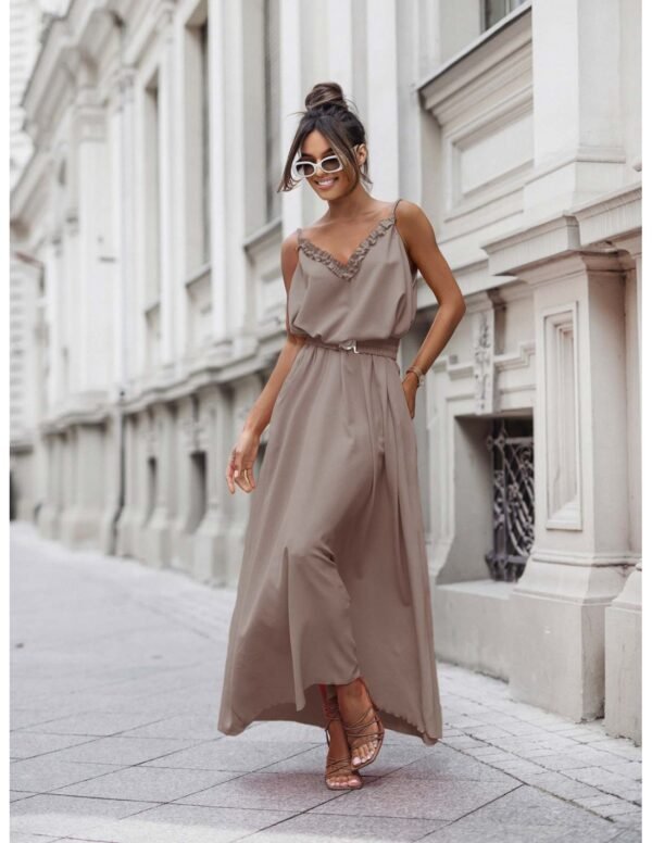 eab677c724c368ccc5cd97dbcddf593d88e3d53f Maxi sukienka na ramiączkach ZADA – mocha mousse