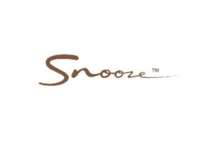 efa8cb6ce9c1d0e471a0fddfa2d0af8d378d521d Zegarek SNOOZ SAA1041-86. Kwarcowy, Kolor czerwony. Unisex.