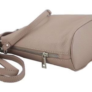 07201dd85cb82779755d2d6a1b3961a980785d49 Mała torebka listonoszka skórzana – Beżowa ciemna