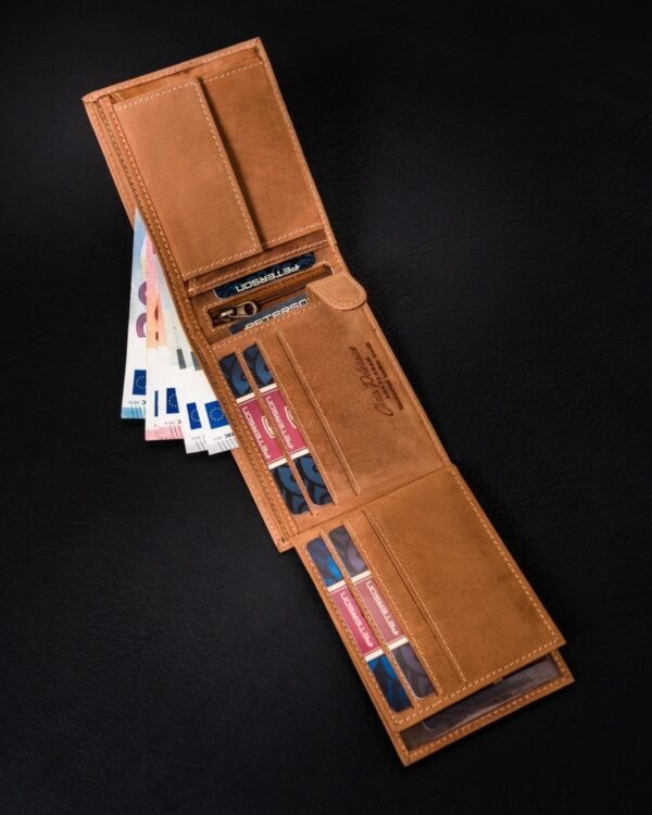 2c06d605747457635d89c4147bca355c94a6ae56 Klasyczny portfel męski z kieszonką na suwak – Peterson