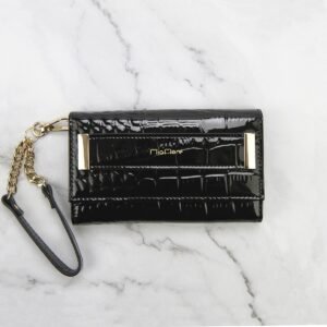 f799ae4bf0954029cfbb1aa2dae72c0113bbc1d1 Etui damskie z eko-skóry MiaMore PHONE CASE M1784 (IPHONE 13)